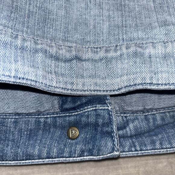 Guess Womens Sleeveless Denim Jean Jacket Vest XS Light Wash Distressed Retro - Picture 9 of 11